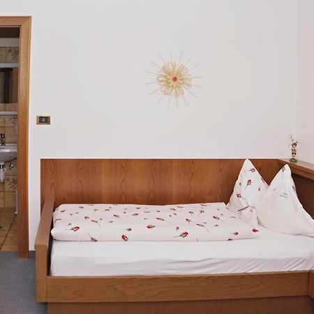 Pension Brunhild San Leonardo in Passiria Extérieur photo