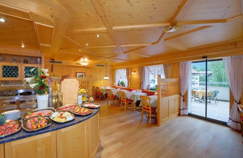 Pension Brunhild San Leonardo in Passiria Extérieur photo