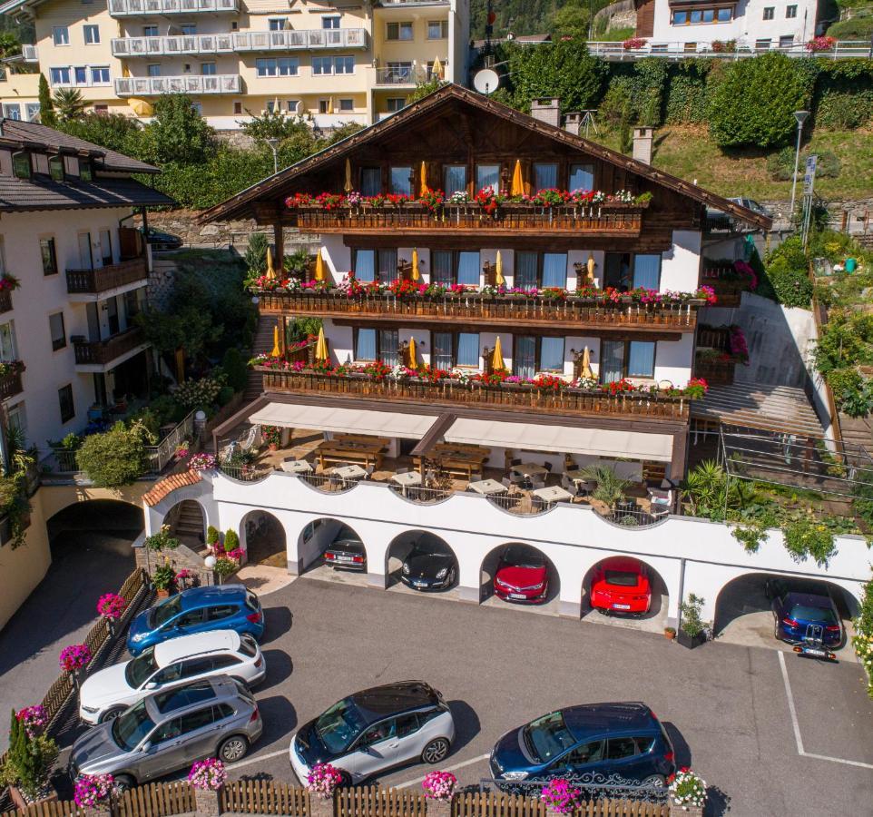 Pension Brunhild San Leonardo in Passiria Extérieur photo
